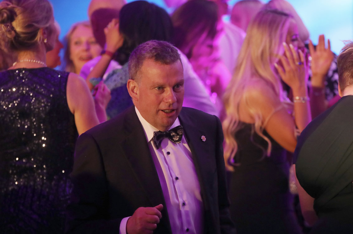 Daisy Ball - Kris Turnbull Event